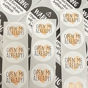 120 pcs | 2 styles | Cute Packaging Stickers